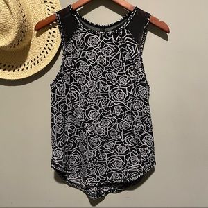 Lululemon Sculpt tank